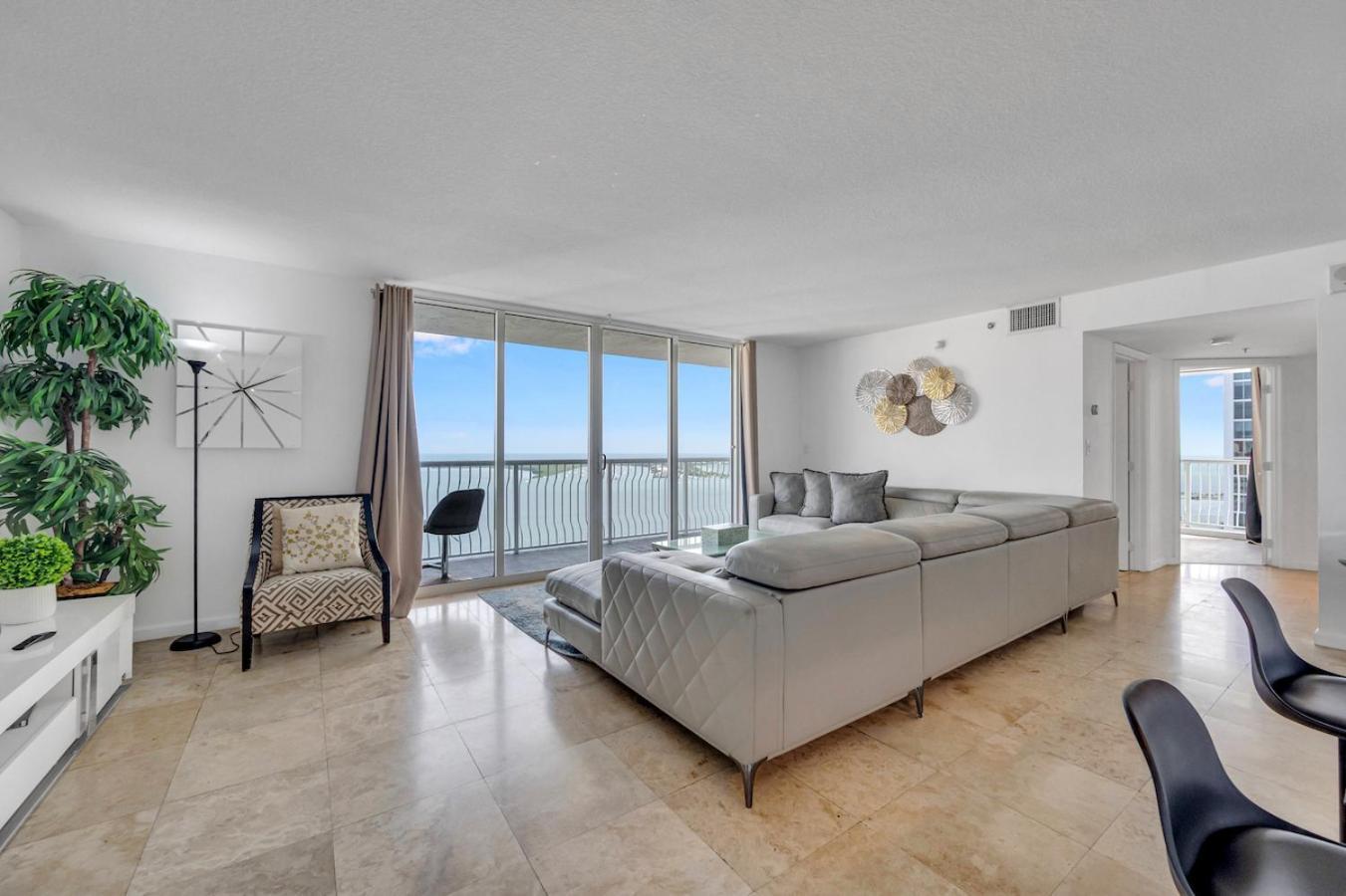 *Luxurious Highrise 2Brcondo Brickell- Waterviews* Miami Exterior photo